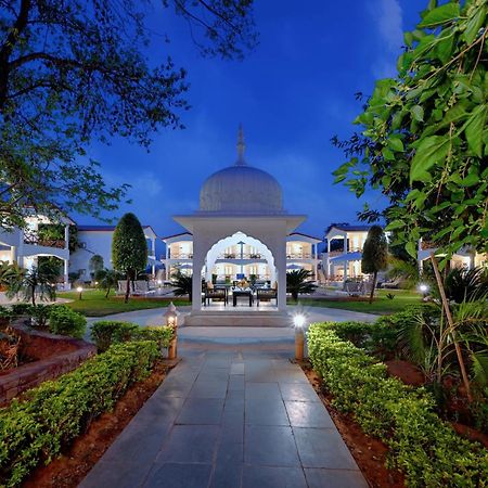Tiger Den Resort Khilchīpur 外观 照片