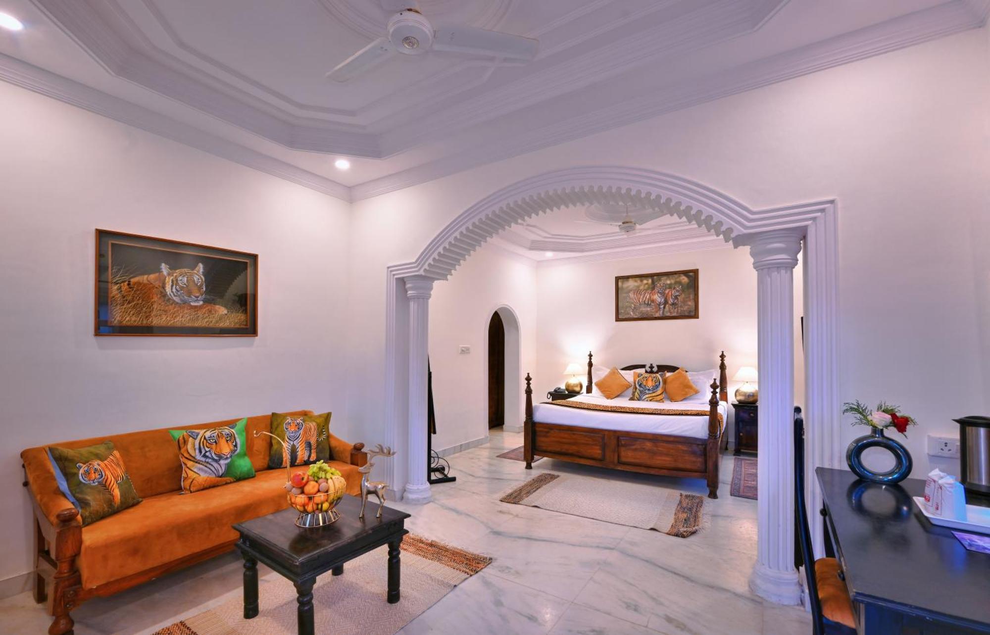 Tiger Den Resort Khilchīpur 外观 照片
